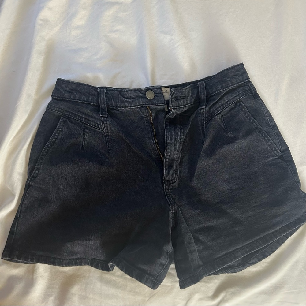 Universal Threads high rise midi shorts